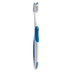 Oral-B CrossAction Gentle Clean Manual Toothbrush 35 Extra Soft